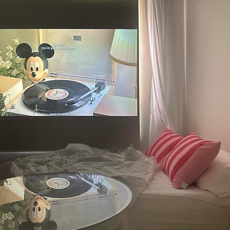 Dongseongro Meomoom Apartment Daegu Phòng bức ảnh