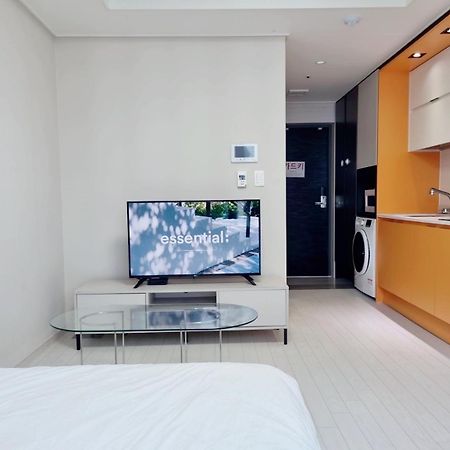 Dongseongro Meomoom Apartment Daegu Phòng bức ảnh