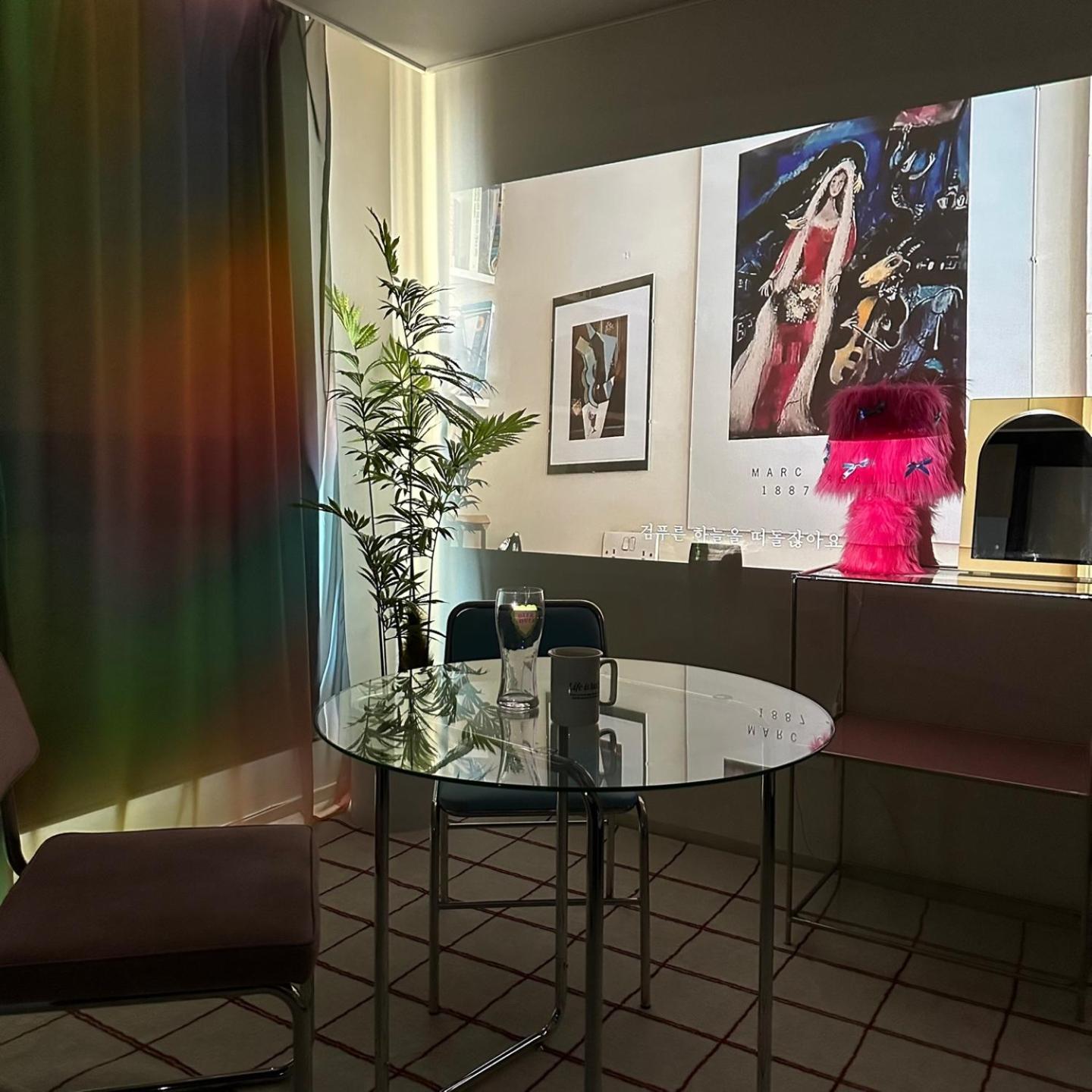Dongseongro Meomoom Apartment Daegu Phòng bức ảnh