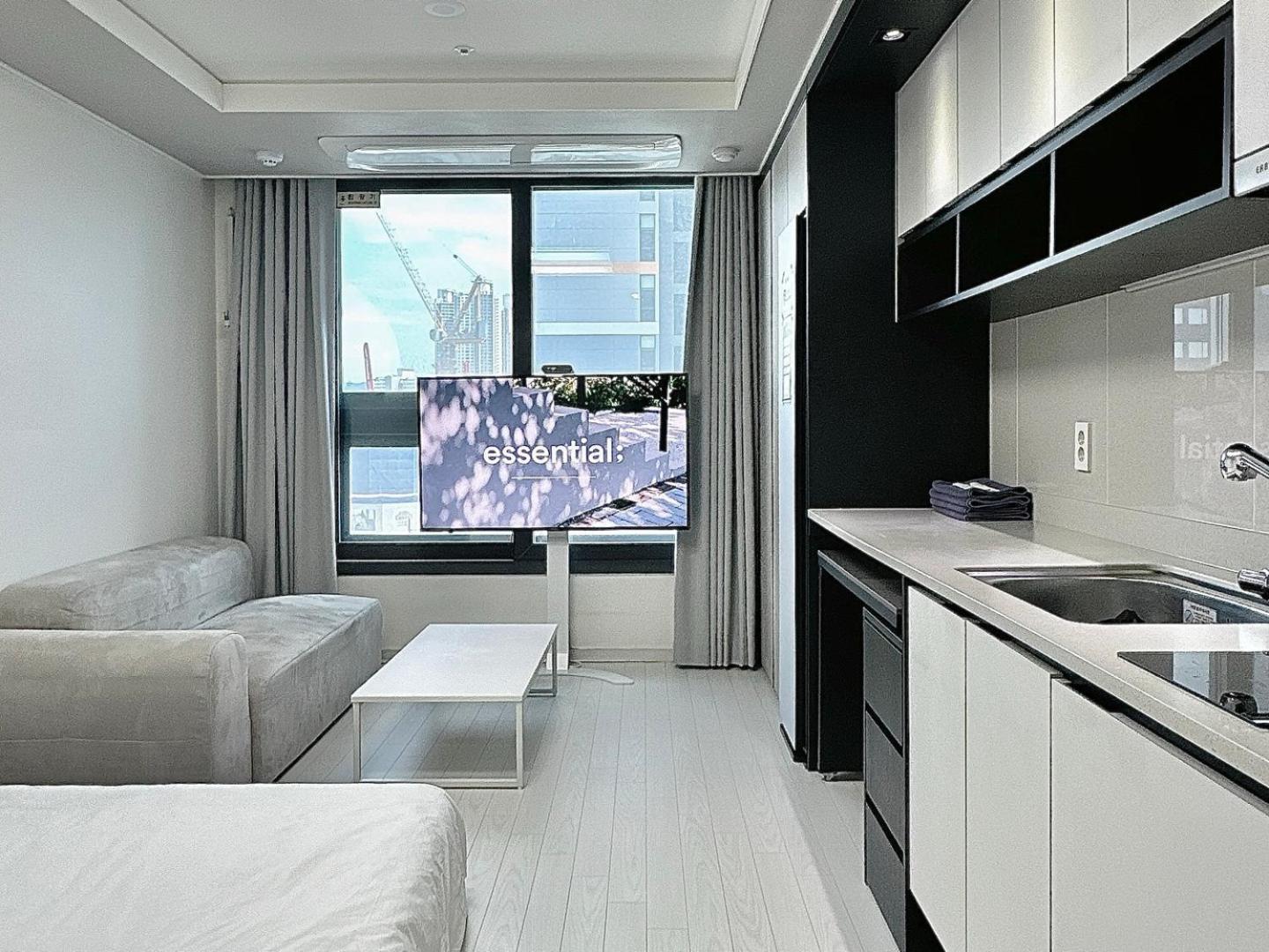 Dongseongro Meomoom Apartment Daegu Phòng bức ảnh
